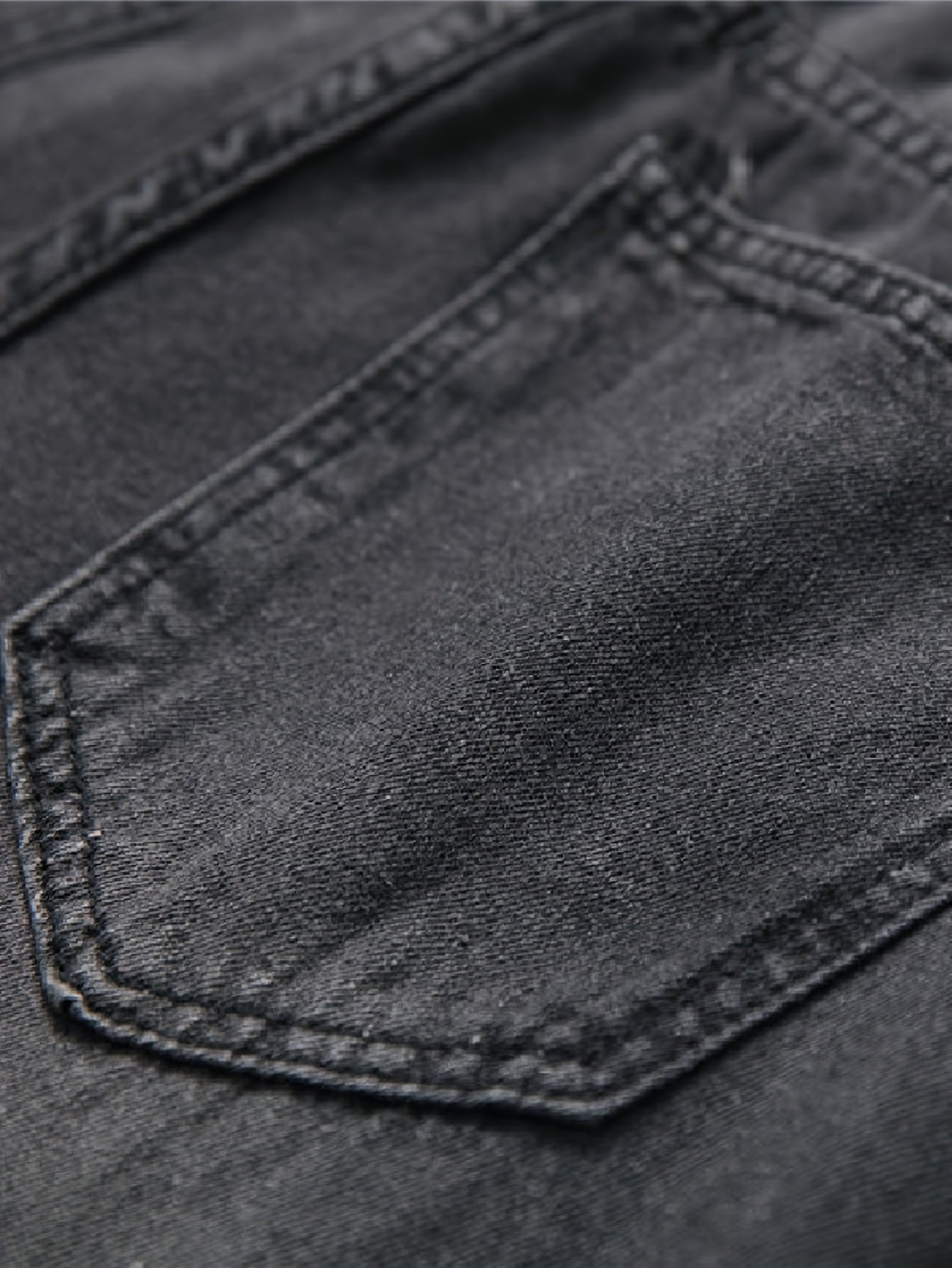 Men's Slim-Fit Distressed Jeans - Stretch Denim Ripped Knee Casual Pants, Machine-Washable All-Season Comfort for Casual Attire, Allseason Wear, Ripped Knee Pants, Classic Wash Denim, Streetwear Style, Trendy Fashion, Durable