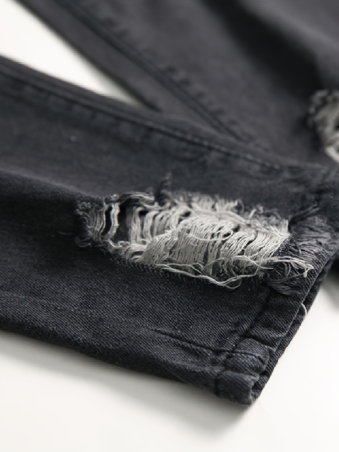 Men's Slim Fit Distressed Ripped Jeans With Fancy Embroidery, Fashion Street Style Denim Pants For Men, Versatile For All Seasons