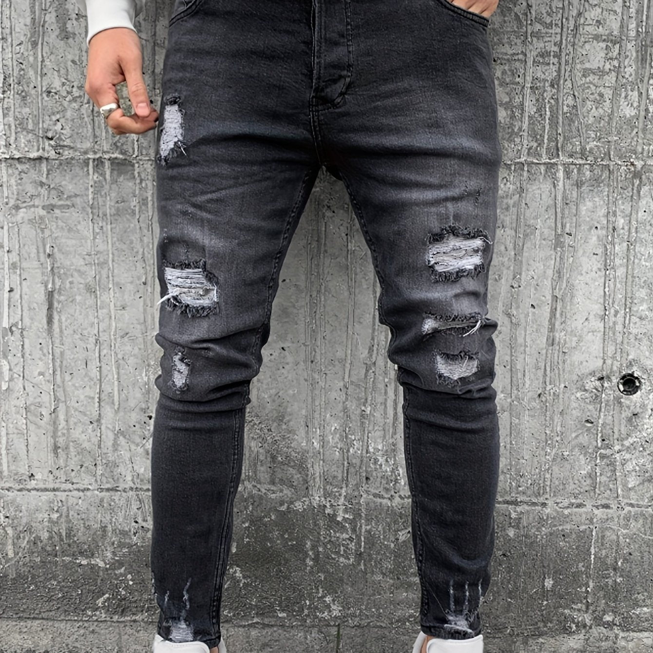 Men's Slim-Fit Distressed Jeans - Stretch Denim Ripped Knee Casual Pants, Machine-Washable All-Season Comfort for Casual Attire, Allseason Wear, Ripped Knee Pants, Classic Wash Denim, Streetwear Style, Trendy Fashion, Durable